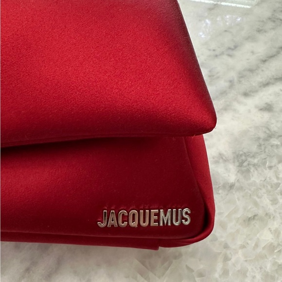 Jacquemus Deep Red - Picture 2 of 8